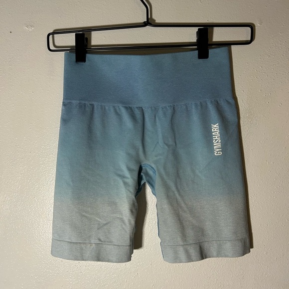 Gymshark Adapt Blue Ombre Biker Shorts Size S - Picture 1 of 4